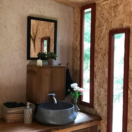 Luxury tent Kuusehaldja Glamping Kohila